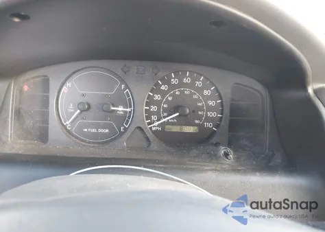 2001 Chevrolet Prizm from USA, damaged, VIN 1Y1SK52821Z419740